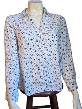 White With Black Floral Print Button-down Top Size Large
